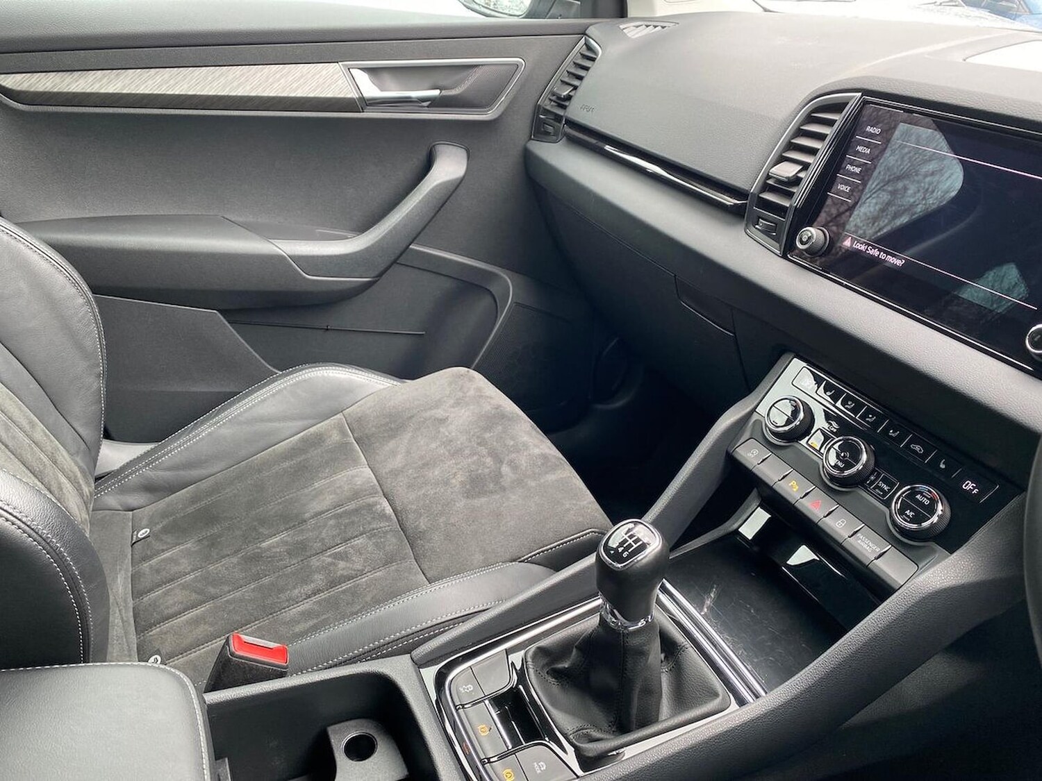 Used Skoda Karoq 2022 for sale - 78193395: Photo 44