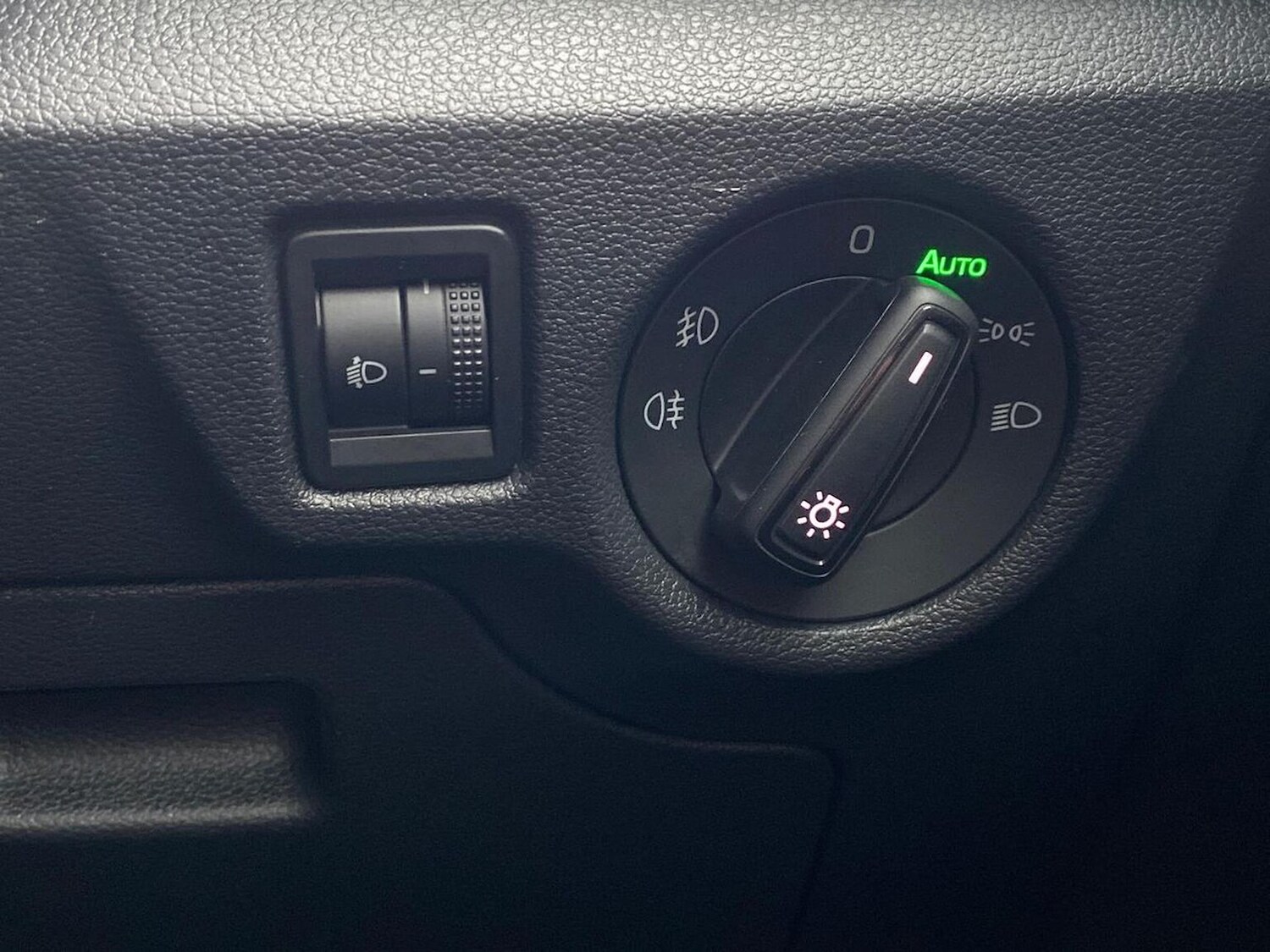 Used Skoda Kamiq 2025 for sale - 78193339: Photo 41