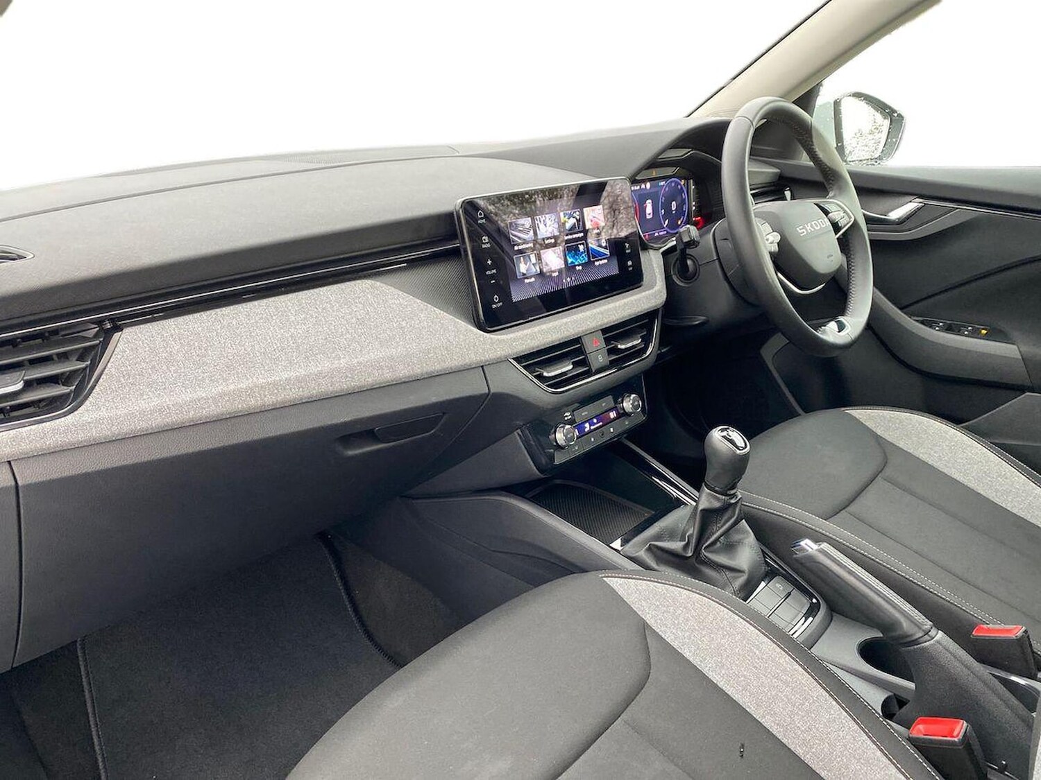 Used Skoda Kamiq 2025 for sale - 78193339: Photo 7