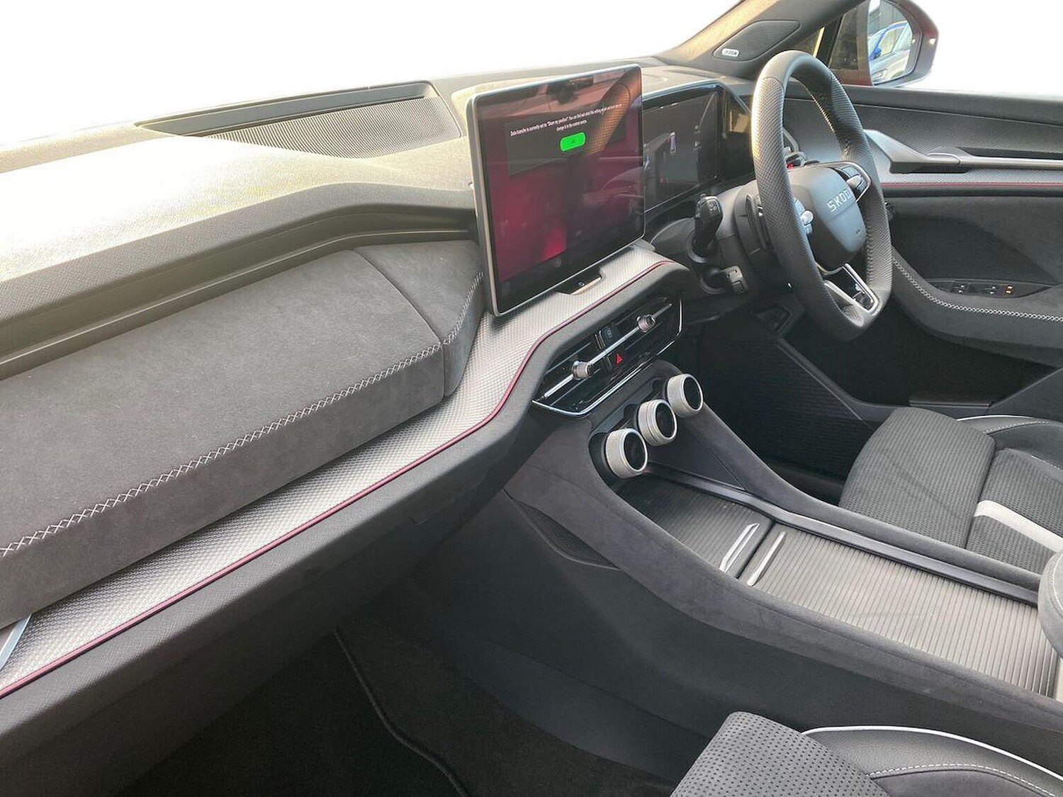 Used Skoda Kodiaq 2025 for sale - 77488418: Photo 8