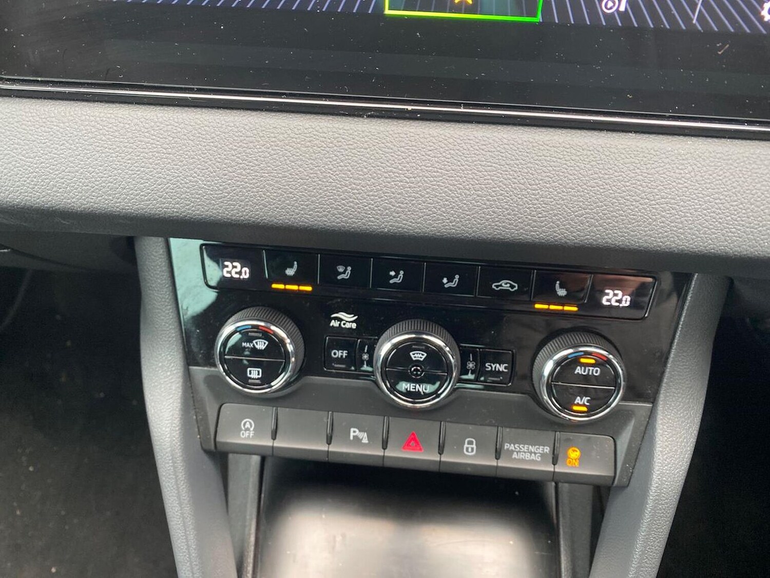 Used Skoda Karoq 2025 for sale - 77687962: Photo 13