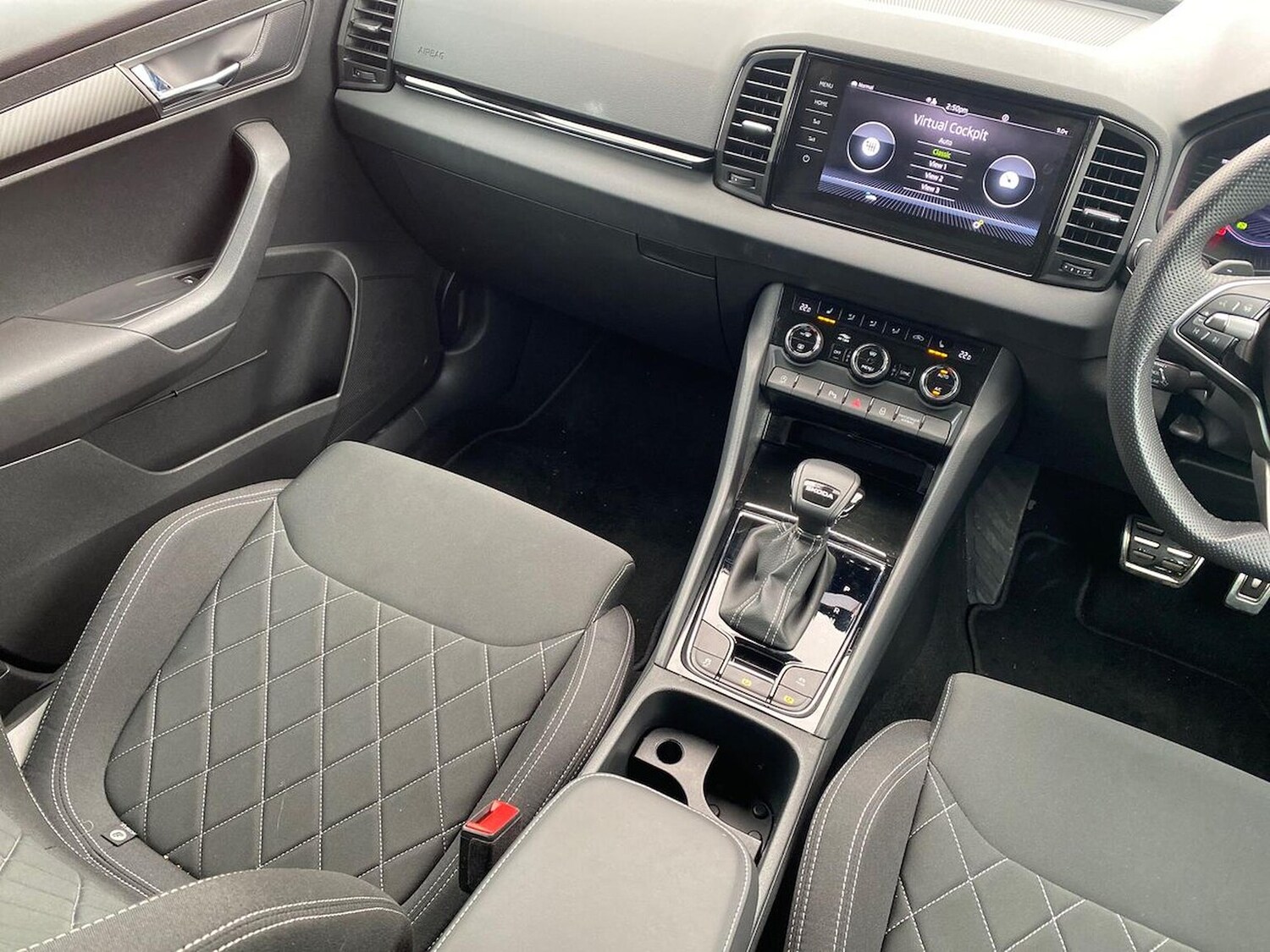 Used Skoda Karoq 2025 for sale - 77687962: Photo 14