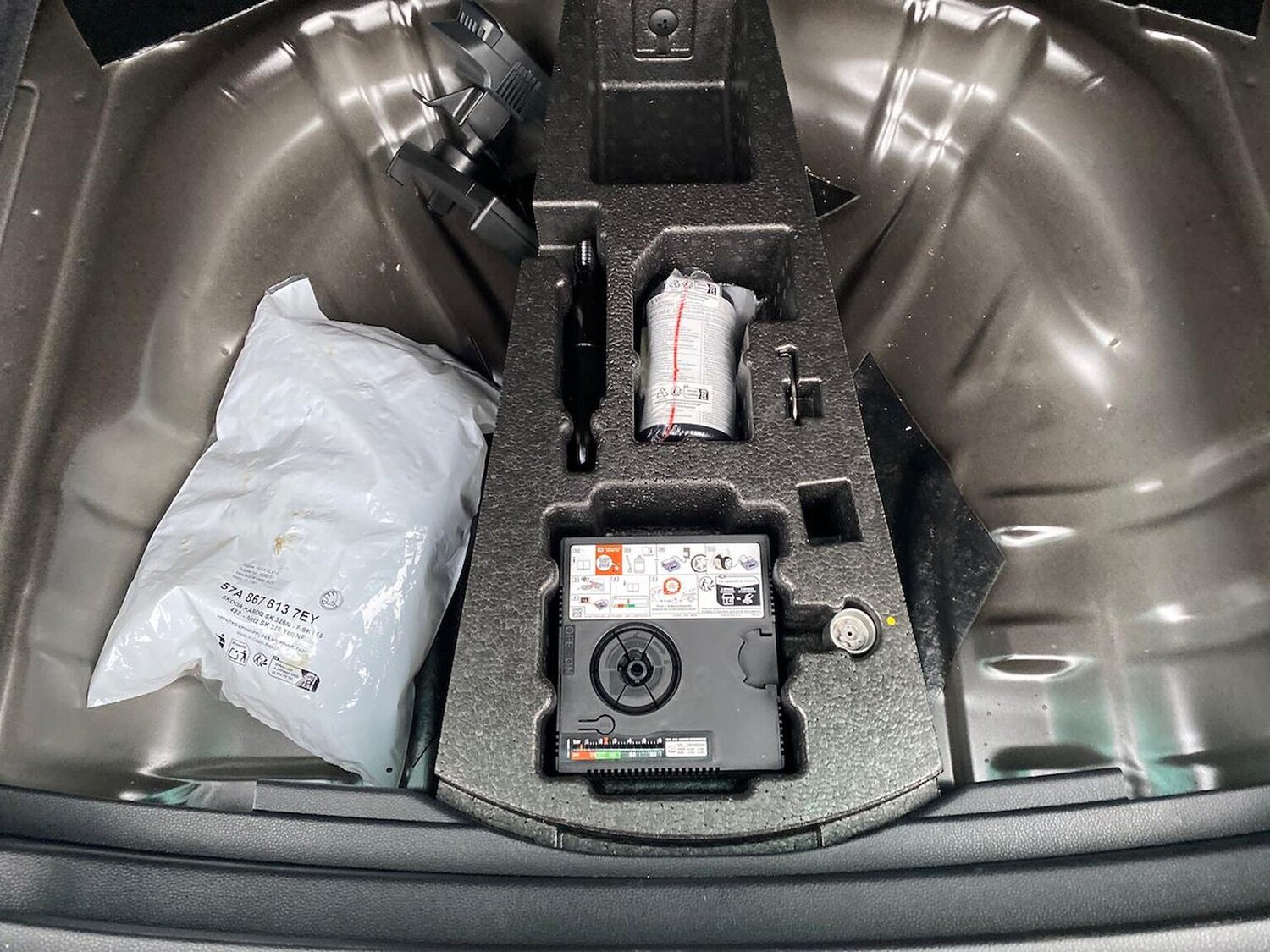 Used Skoda Karoq 2025 for sale - 77687962: Photo 40