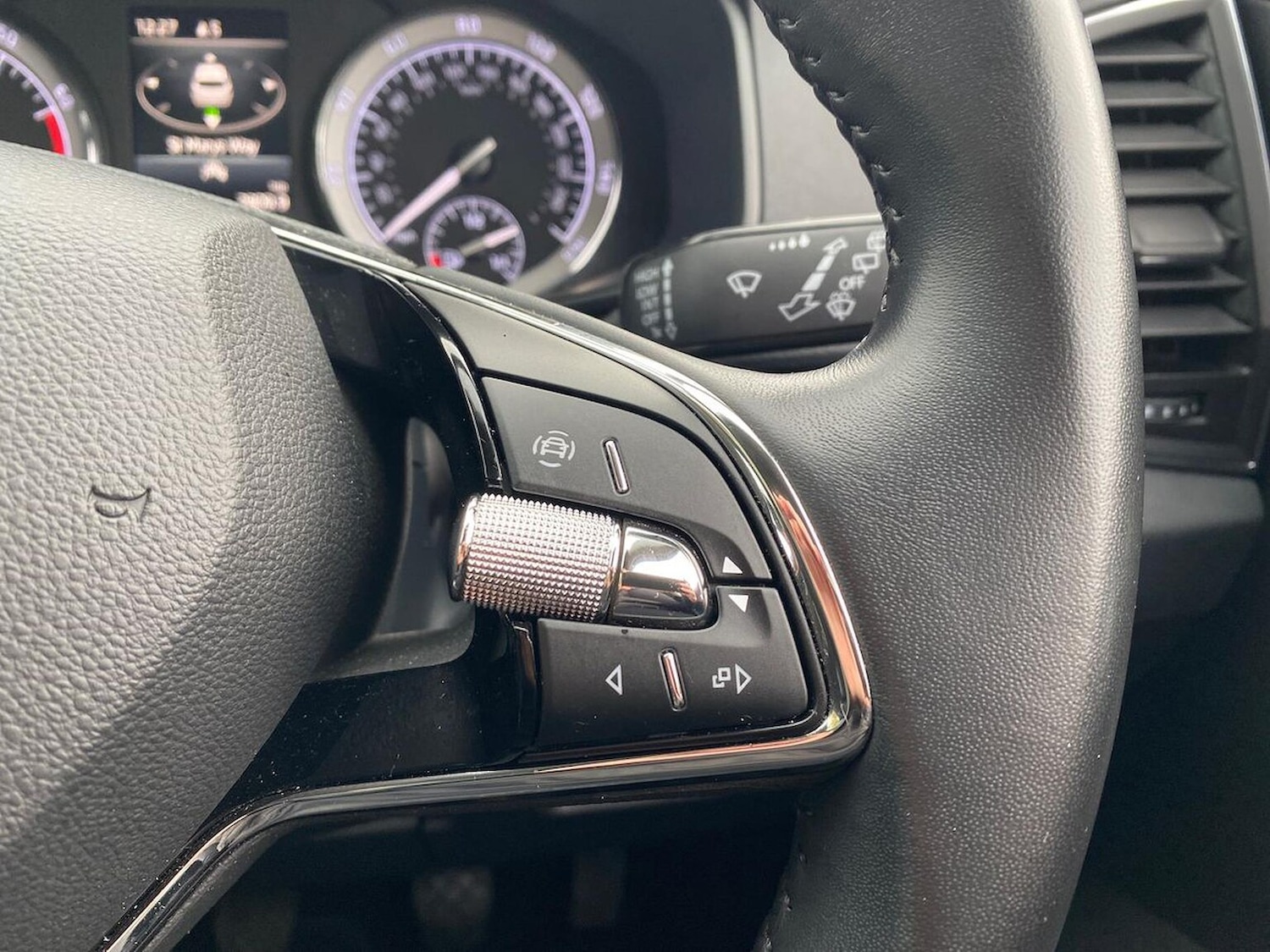 Used Skoda Karoq 2022 for sale - 76506121: Photo 26