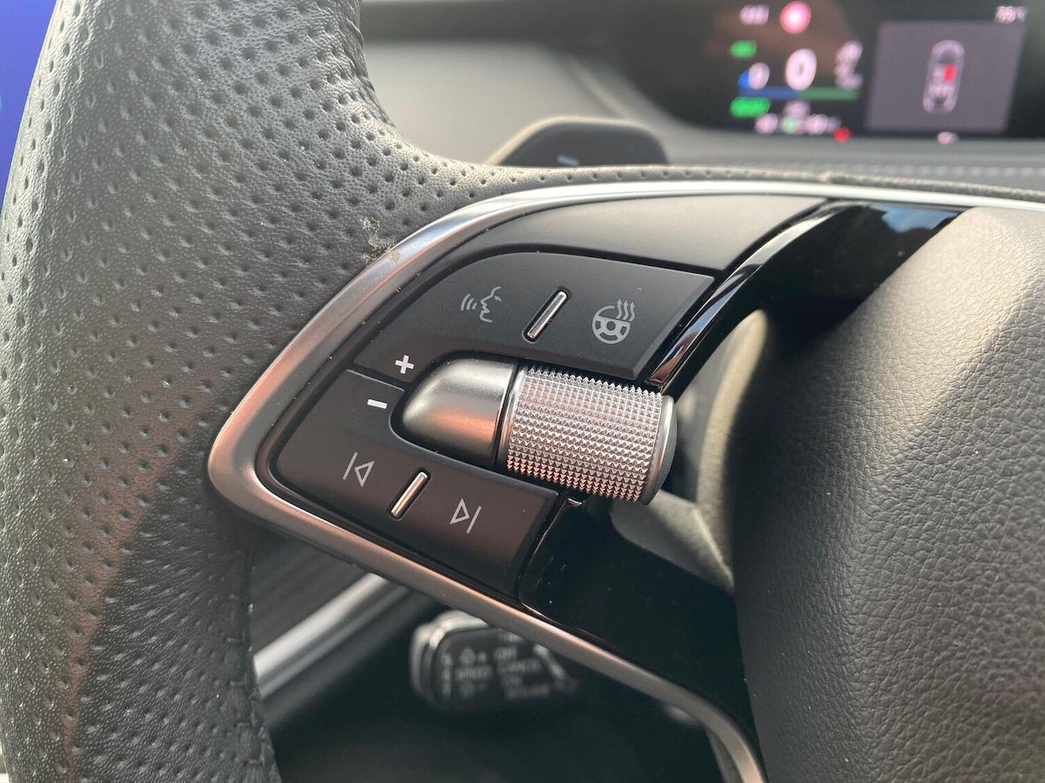 Used Skoda Enyaq 2025 for sale - 78144519: Photo 28