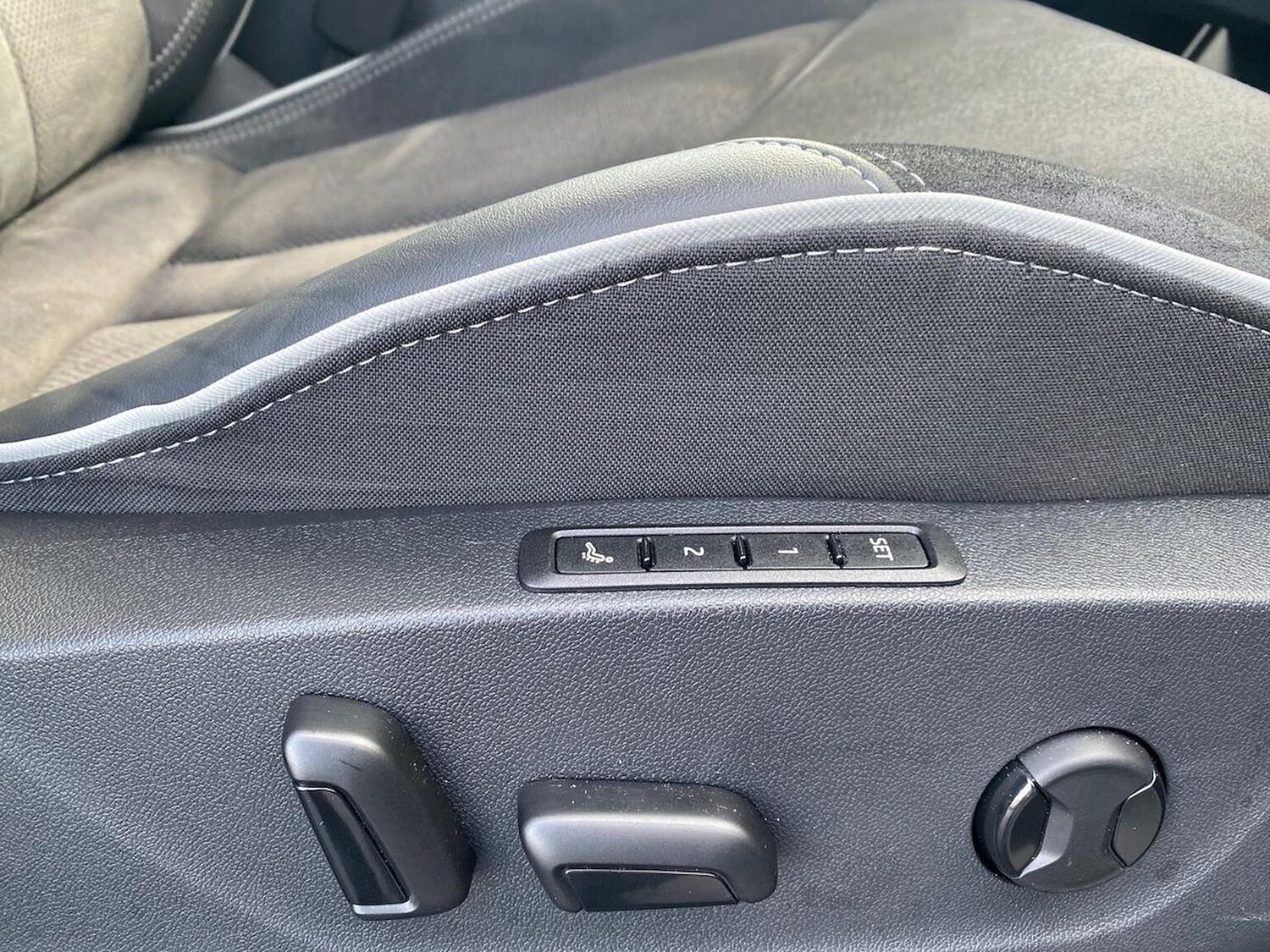 Used Skoda Enyaq 2025 for sale - 78144519: Photo 31