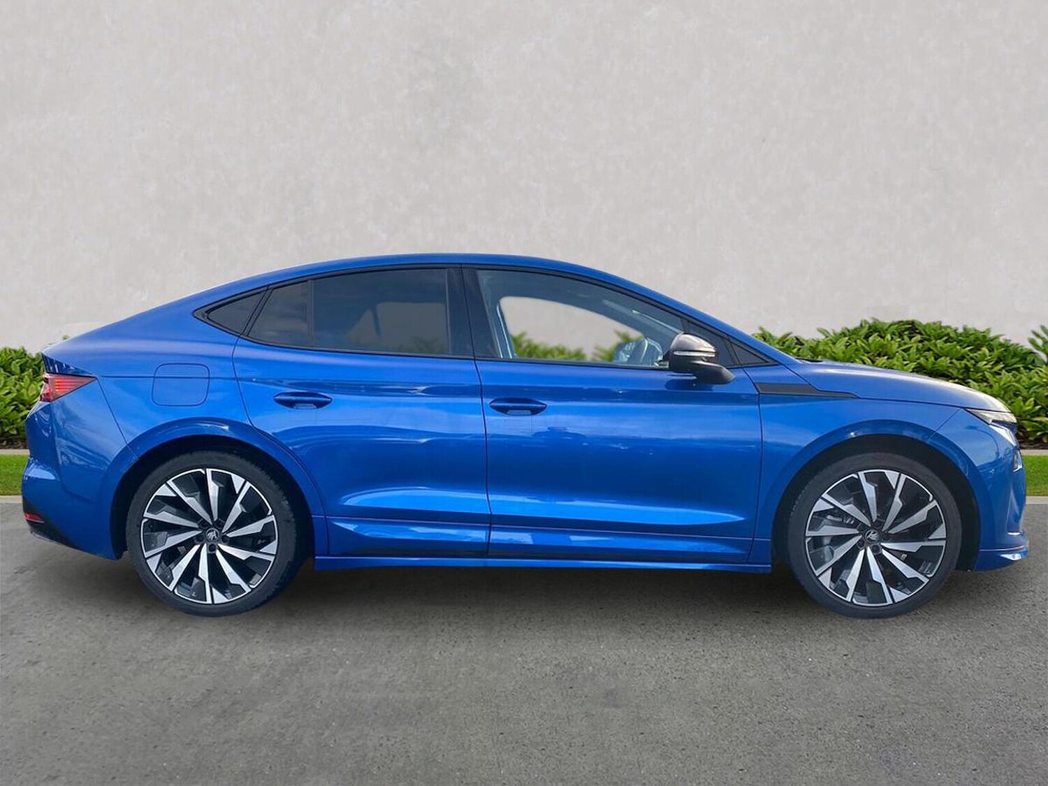 Used Skoda Enyaq 2025 for sale - 78144519: Photo 4