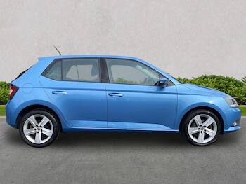 Used Skoda Fabia 2015 for sale - 79765311: Photo
