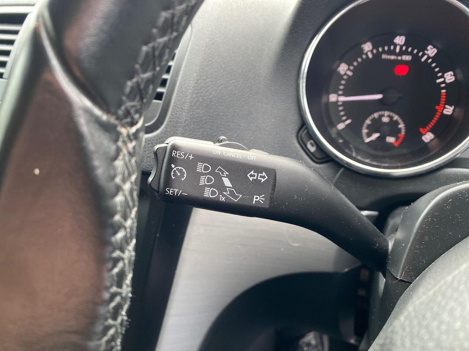 Used Skoda Yeti 2015 for sale - 76725911: Photo 28