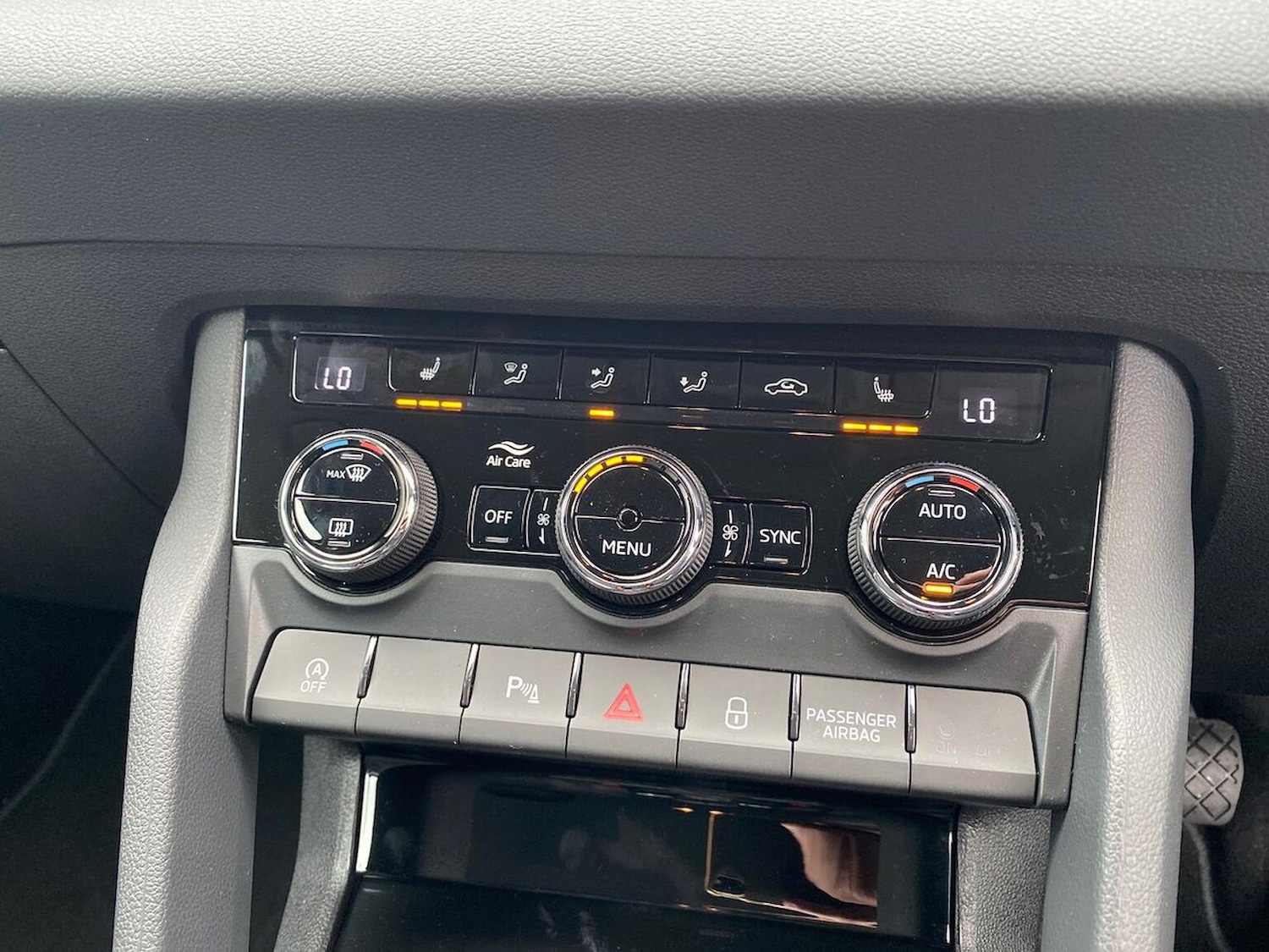 Used Skoda Karoq 2025 for sale - 76237084: Photo 12