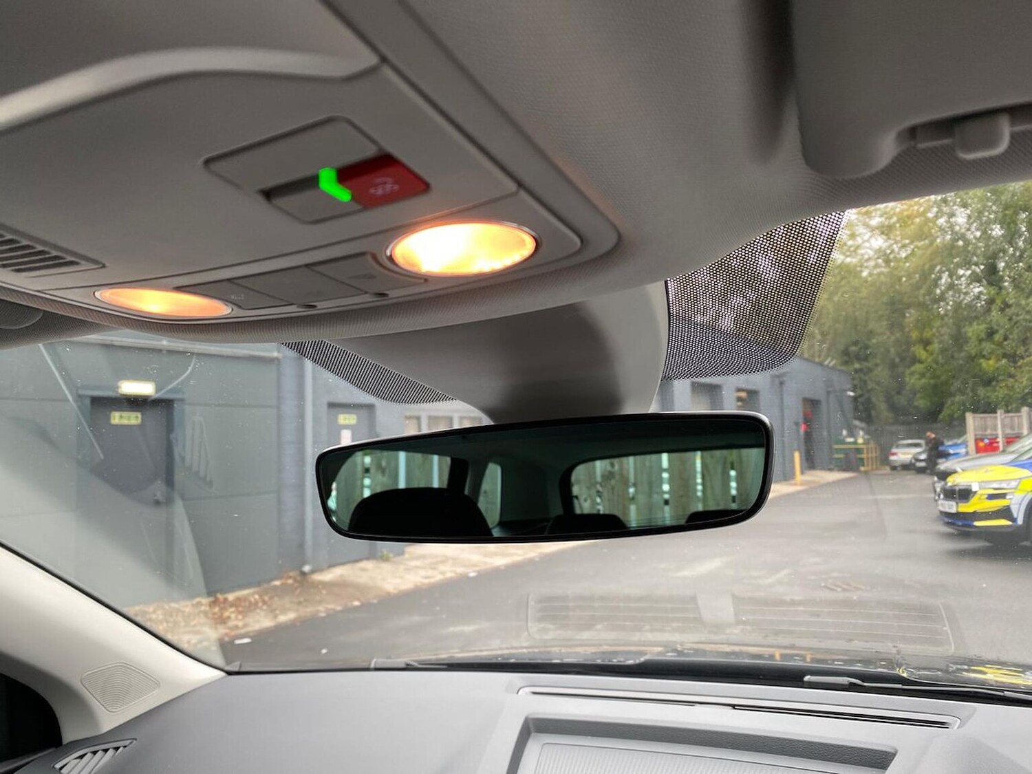 Used Skoda Karoq 2025 for sale - 76237084: Photo 14