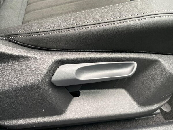 Used Skoda Karoq 2025 for sale - 76237084: Photo 29