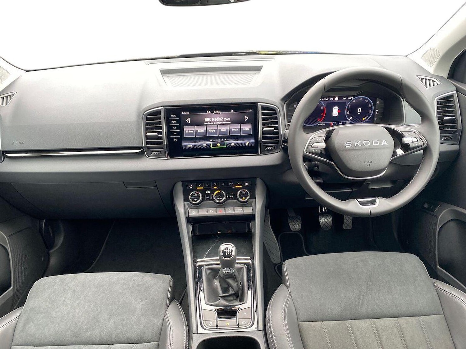 Used Skoda Karoq 2025 for sale - 76237084: Photo 8