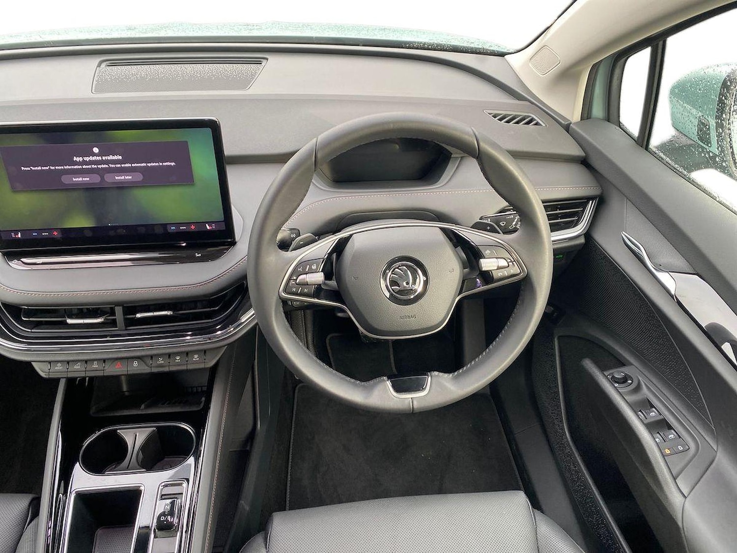 Used Skoda Enyaq 2025 for sale - 76347079: Photo 10