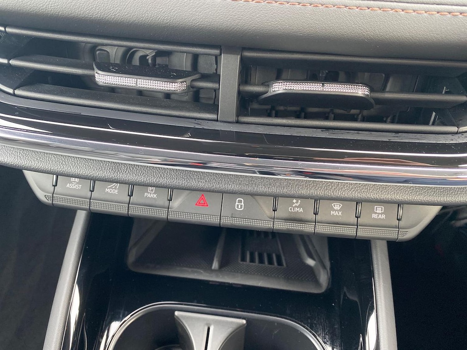 Used Skoda Enyaq 2025 for sale - 76347079: Photo 13