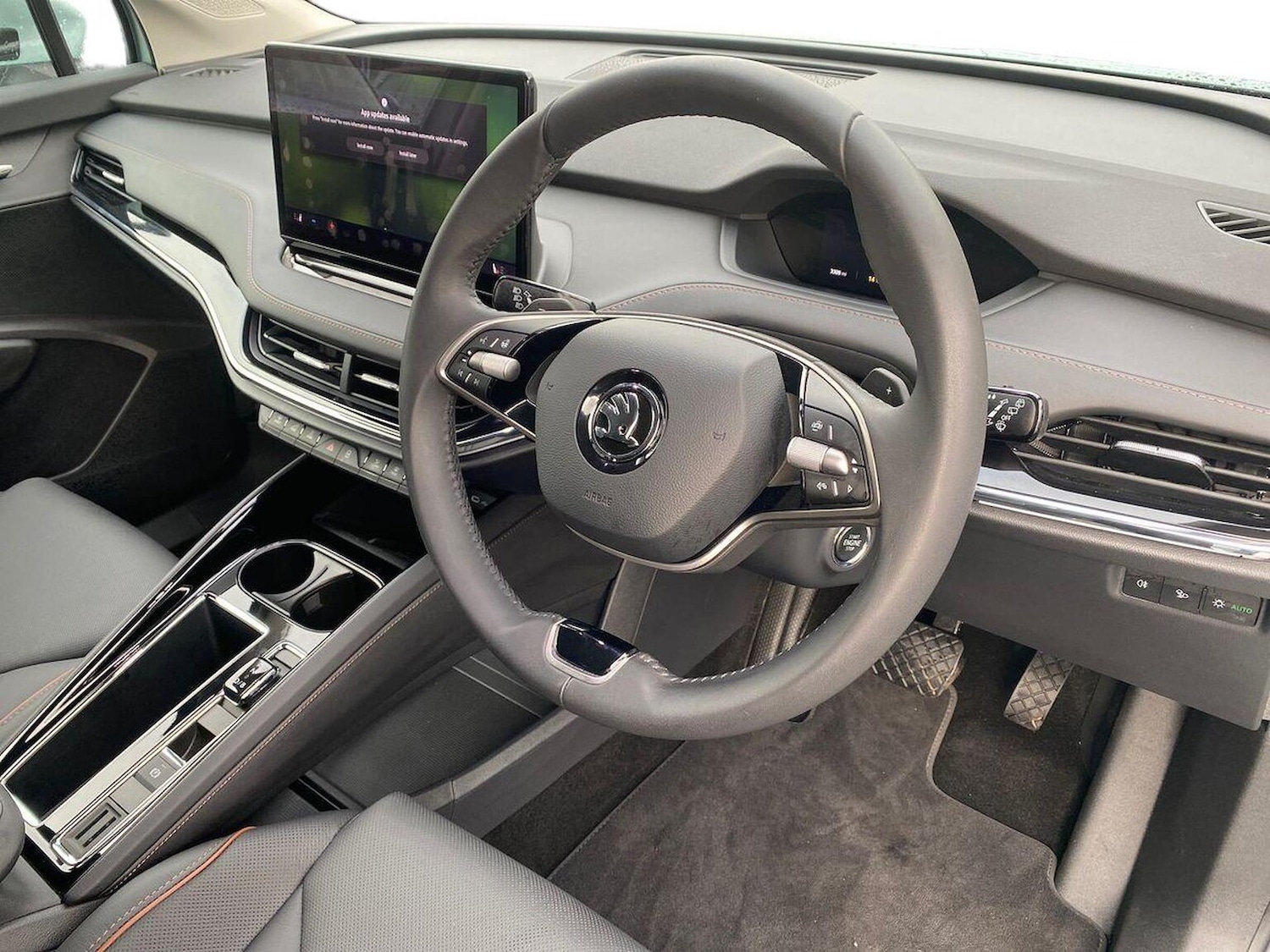 Used Skoda Enyaq 2025 for sale - 76347079: Photo 16