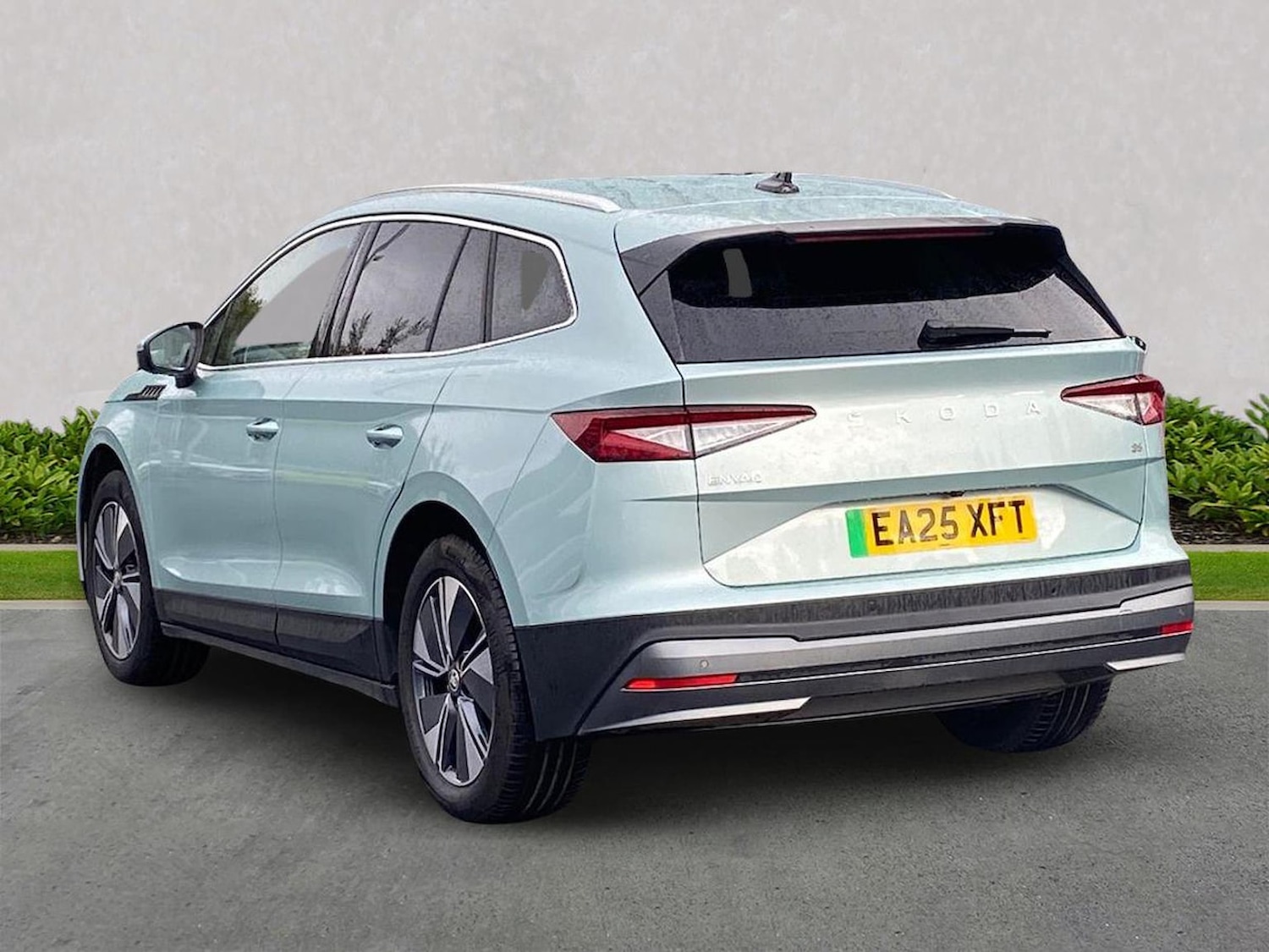Used Skoda Enyaq 2025 for sale - 76347079: Photo 3