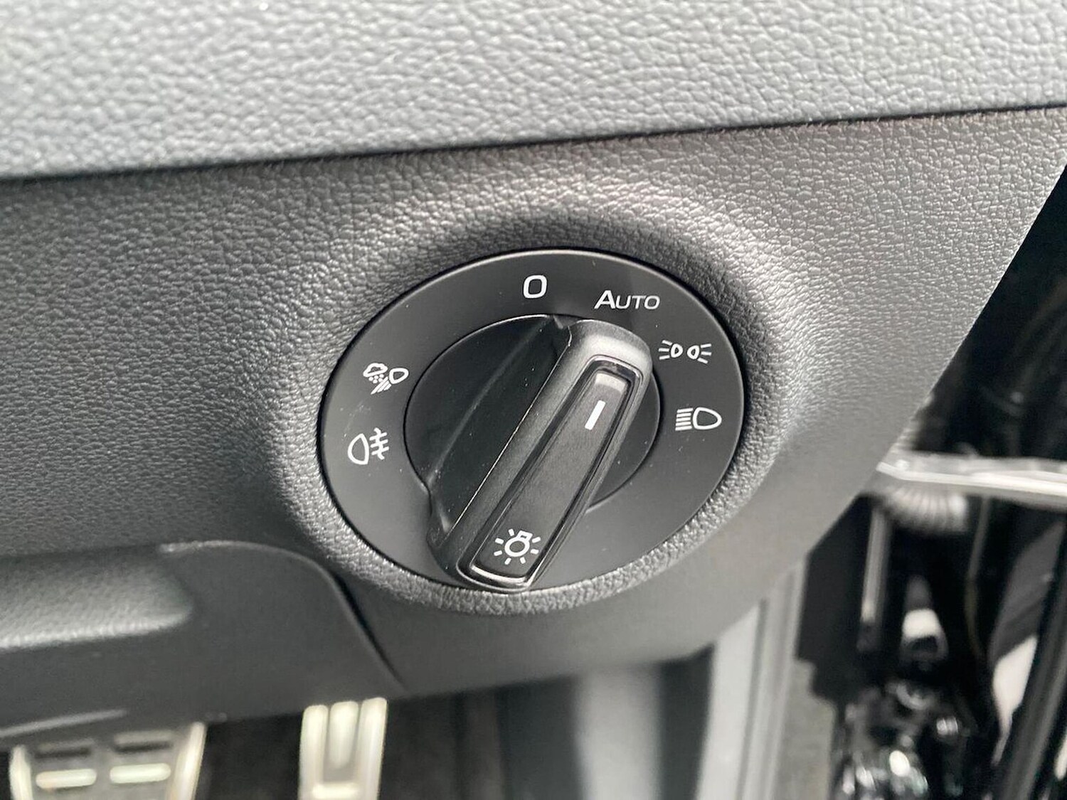 Used Skoda Karoq 2025 for sale - 77639297: Photo 23