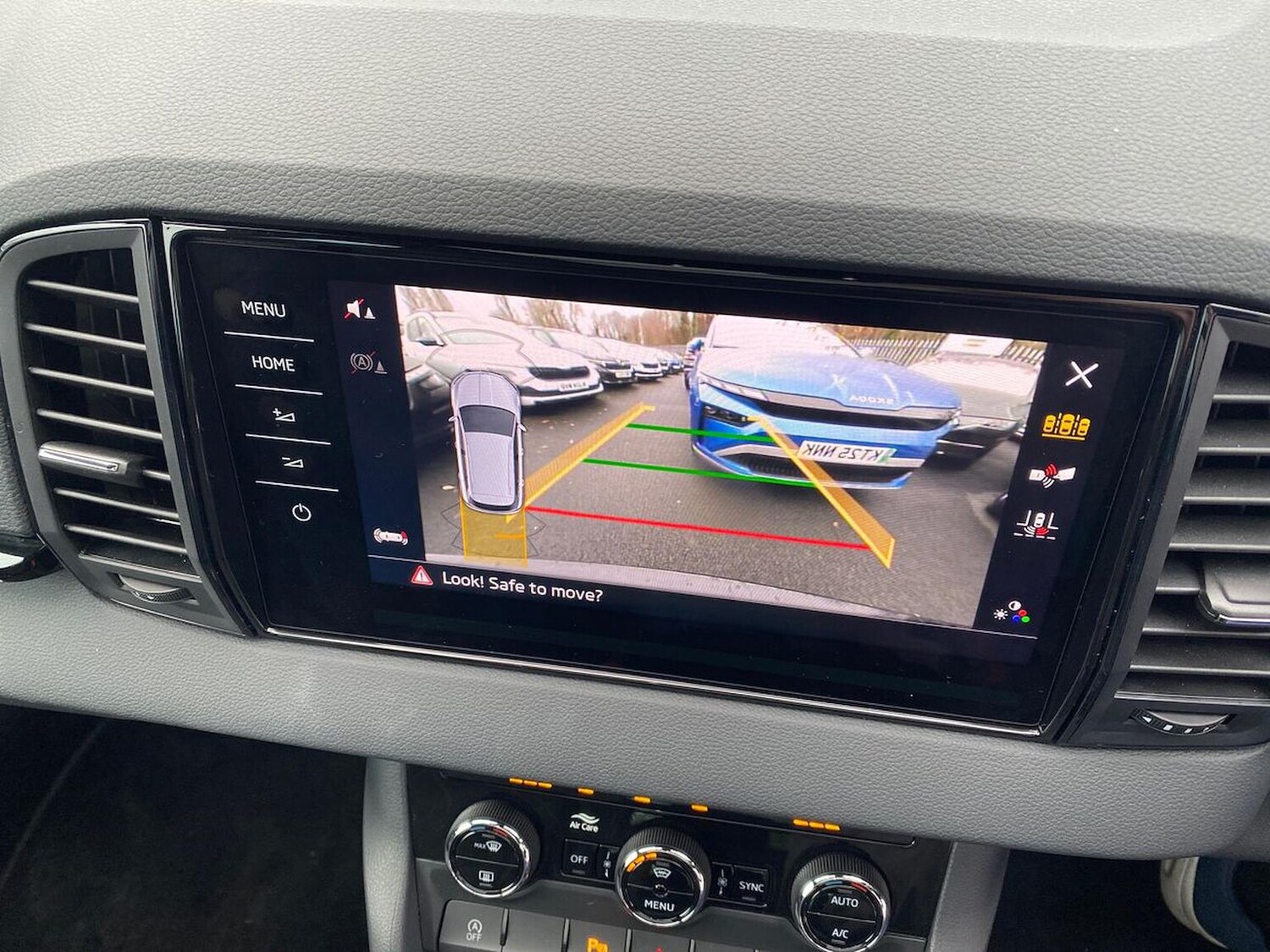 Used Skoda Karoq 2025 for sale - 77639297: Photo 24