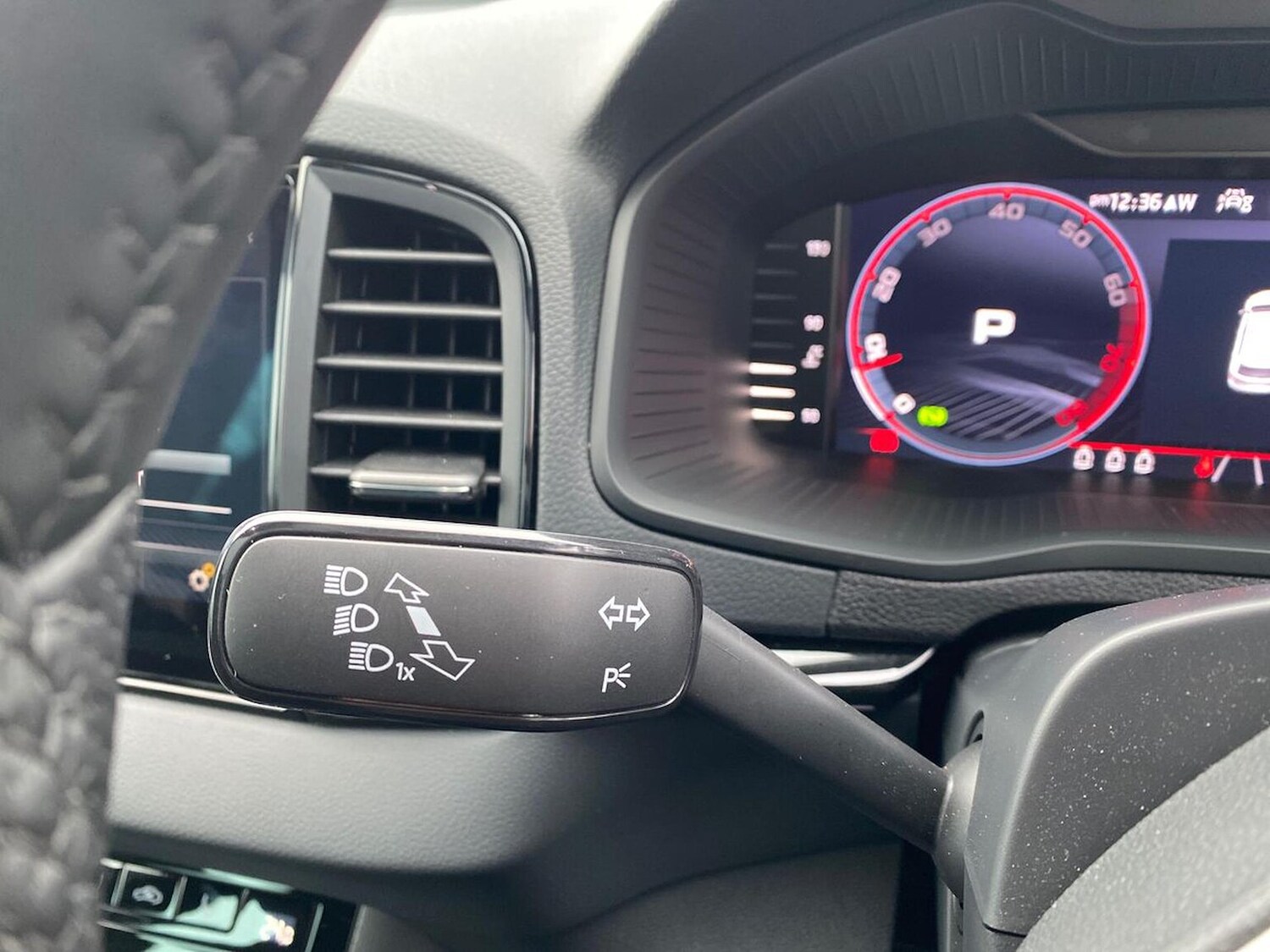 Used Skoda Karoq 2025 for sale - 77639297: Photo 30