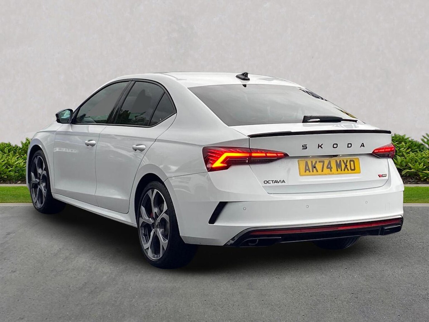 Used Skoda Octavia 2025 for sale - 76182429: Photo 2