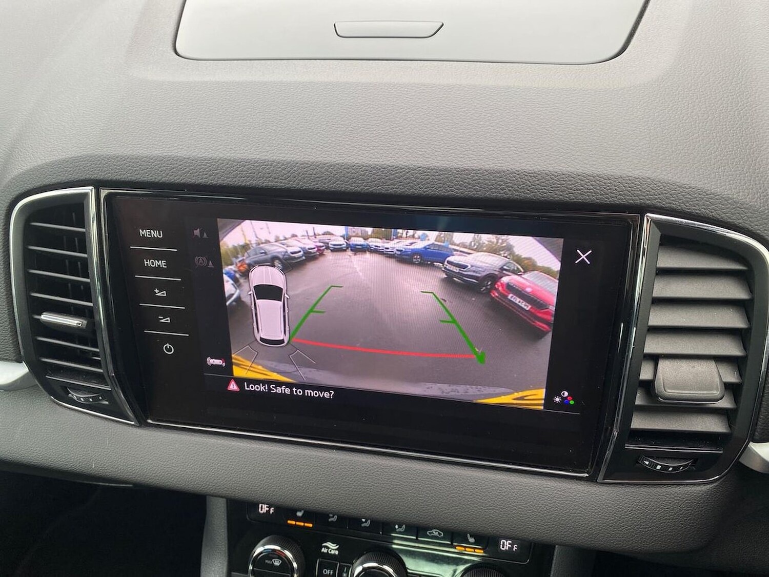 Used Skoda Karoq 2020 for sale - 76347072: Photo 23