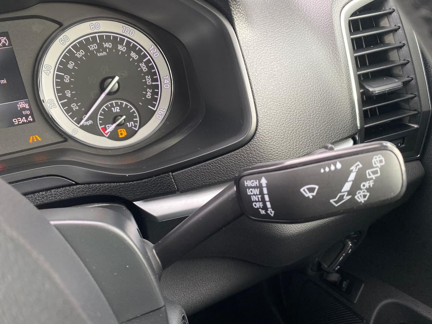 Used Skoda Karoq 2020 for sale - 76347072: Photo 28