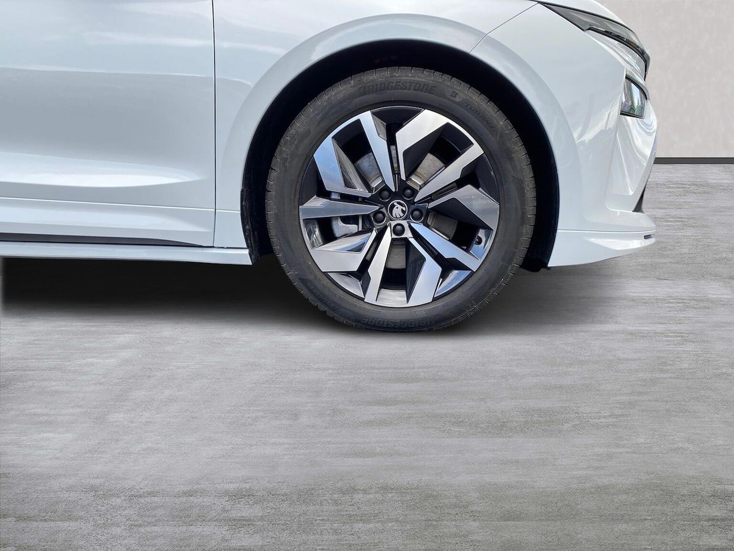 Used Skoda Enyaq 2026 for sale - 78193313: Photo 6