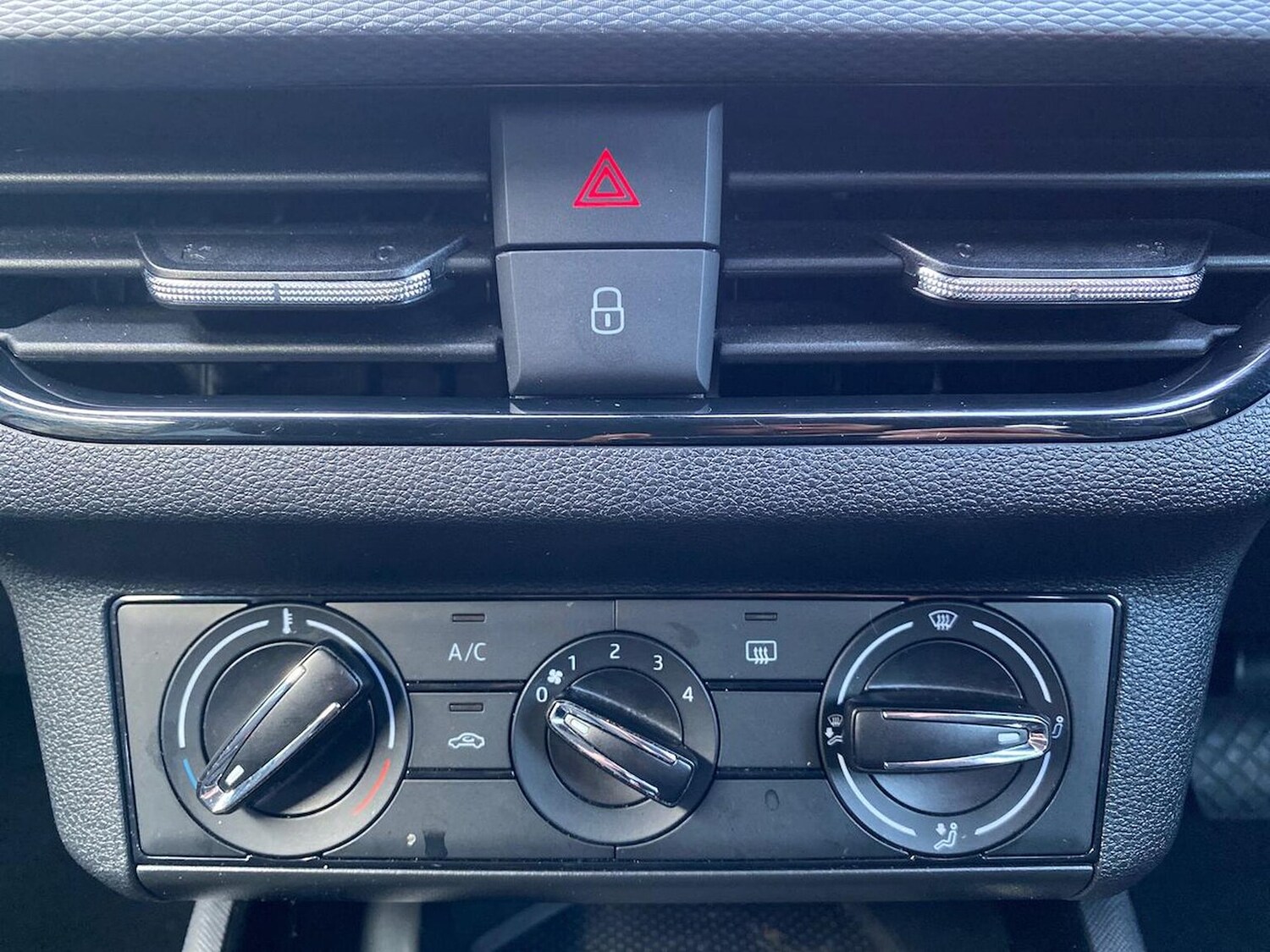 Used Skoda Kamiq 2022 for sale - 78193270: Photo 23