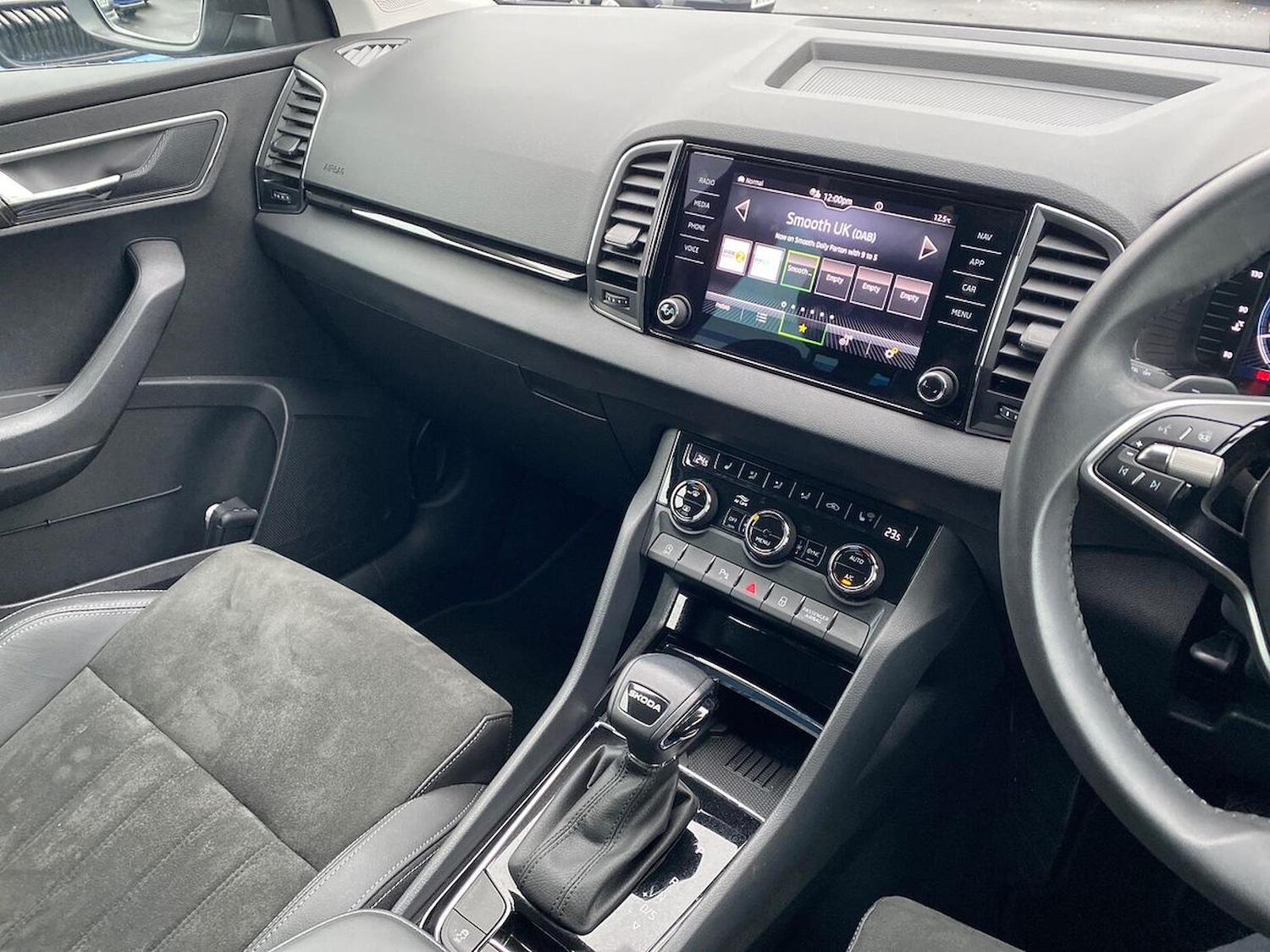 Used Skoda Karoq 2025 for sale - 76720283: Photo 13