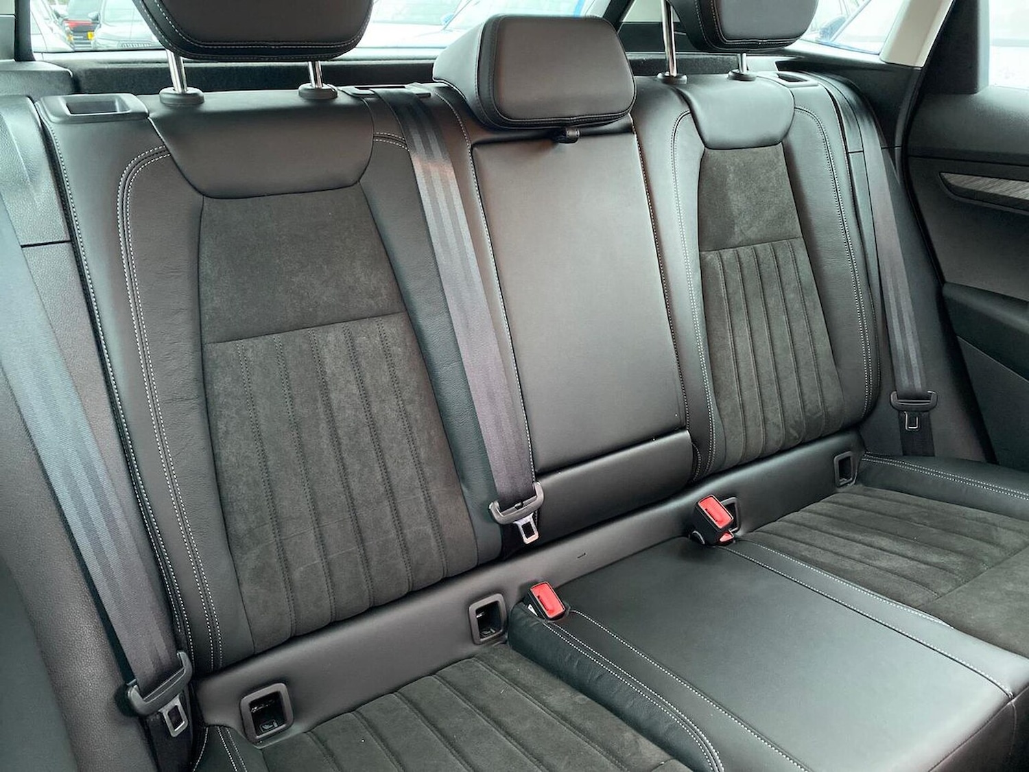 Used Skoda Karoq 2025 for sale - 76720283: Photo 16