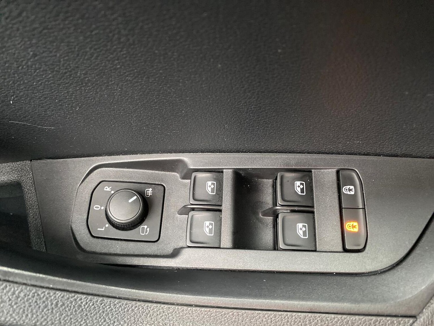 Used Skoda Karoq 2025 for sale - 76720283: Photo 21