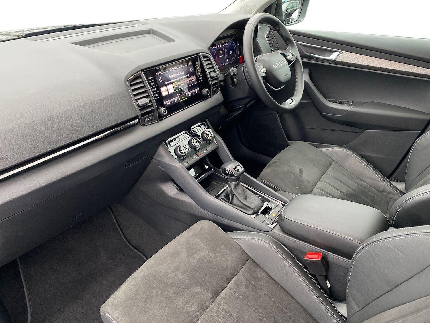 Used Skoda Karoq 2025 for sale - 76720283: Photo 7