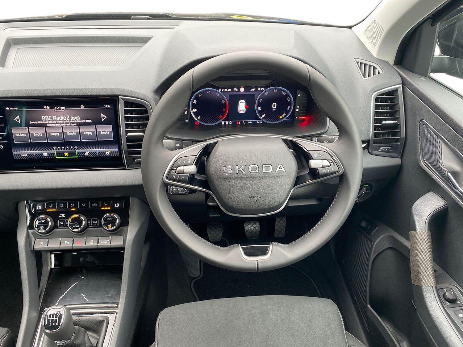 Used Skoda Karoq 2025 for sale - 77687964: Photo 10