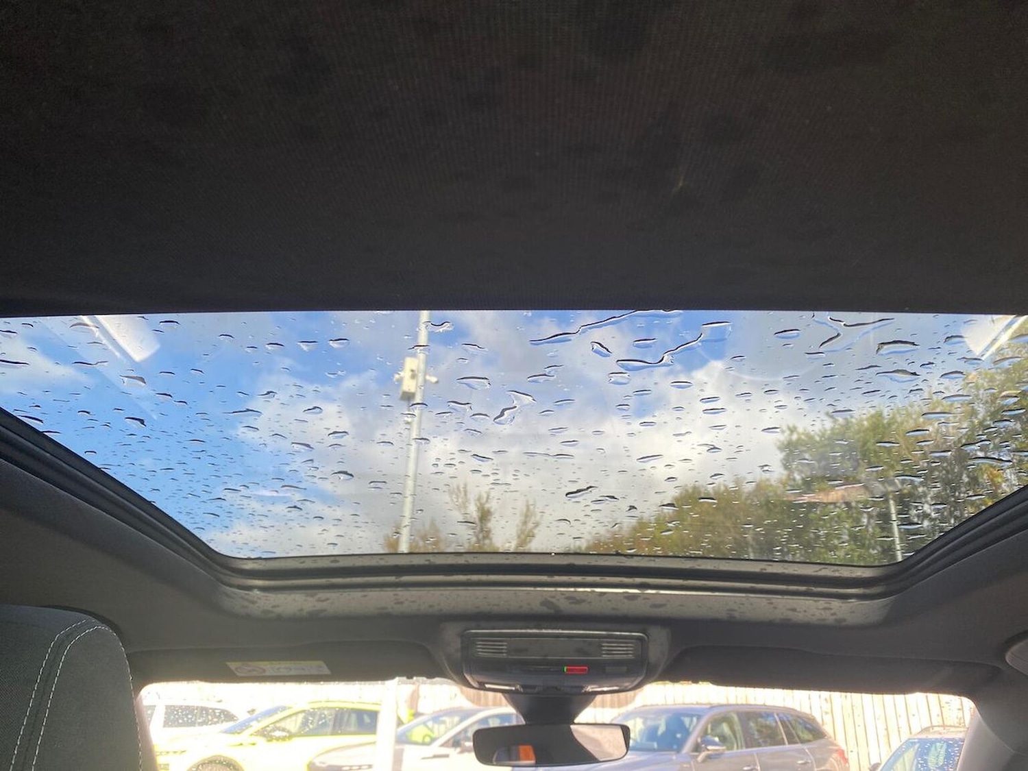 Used Skoda Karoq 2023 for sale - 76402408: Photo 33