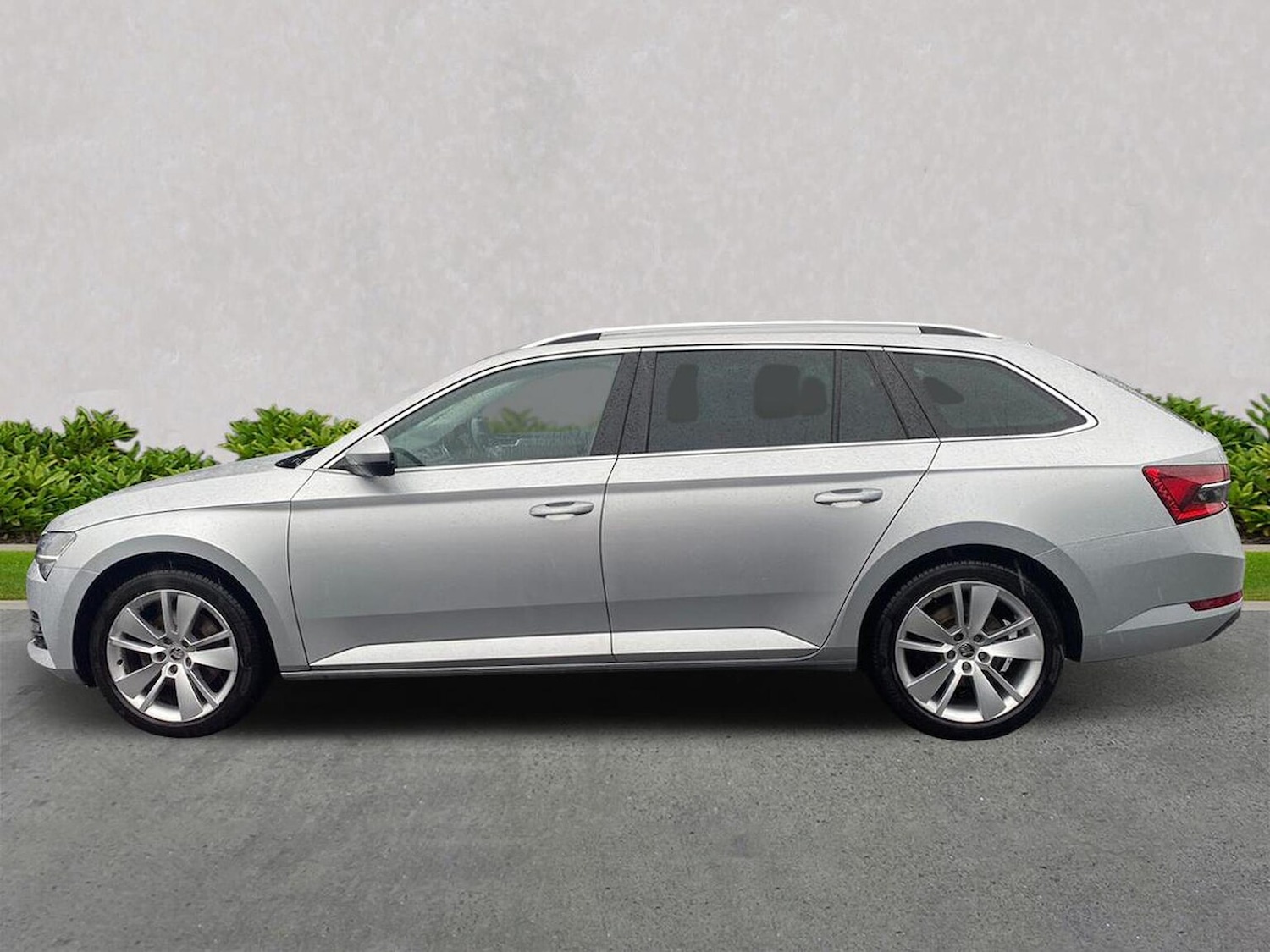 Used Skoda Superb 2022 for sale - 76164788: Photo 19