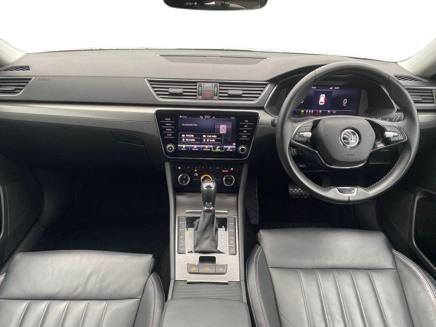 Used Skoda Superb 2022 for sale - 76164788: Photo 8