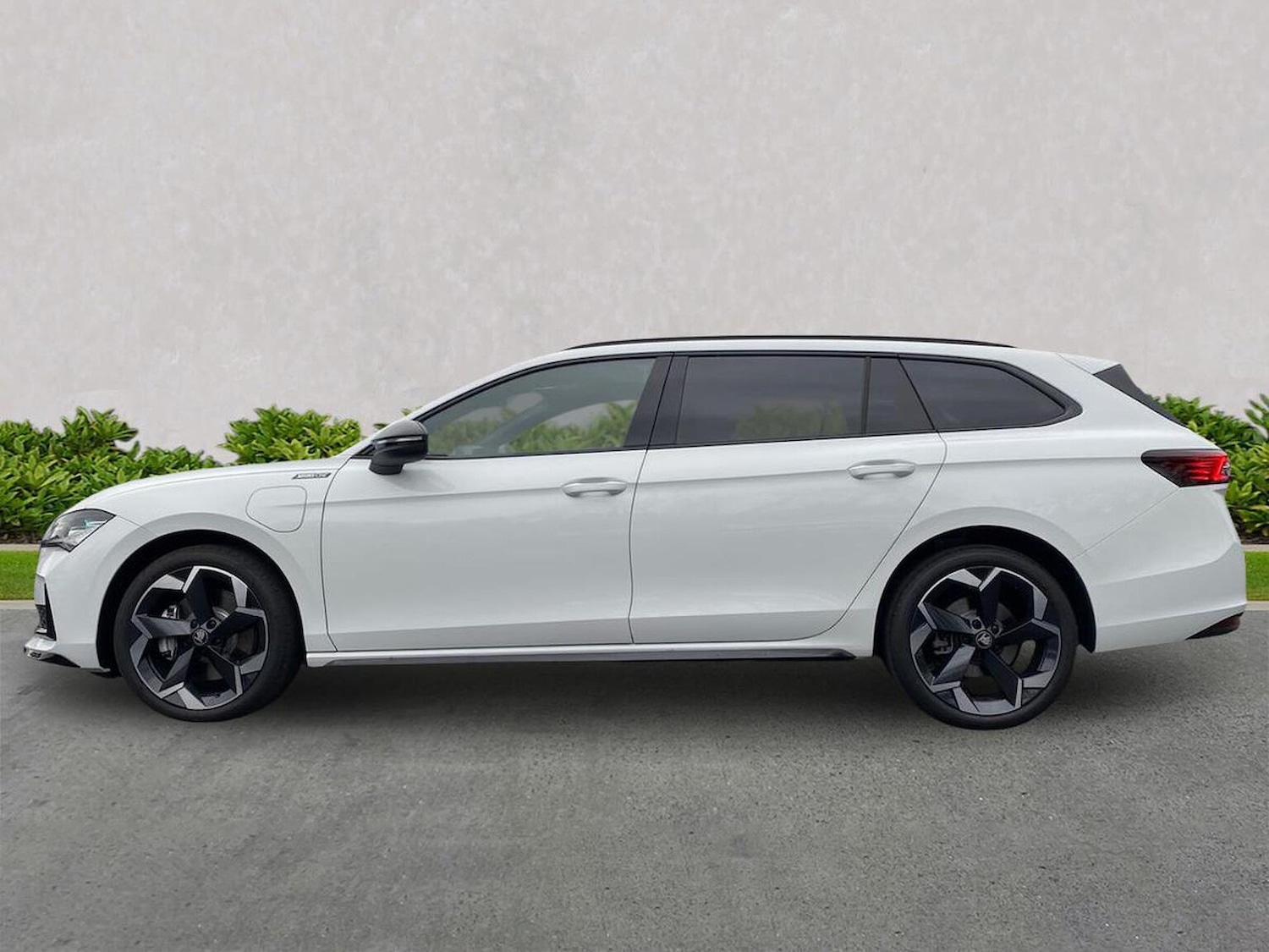 Used Skoda Superb 2026 for sale - 77916165: Photo 19