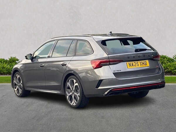 Used Skoda Octavia 2025 for sale - 76287272: Photo 3