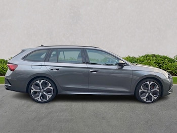 Used Skoda Octavia 2025 for sale - 76287272: Photo 4