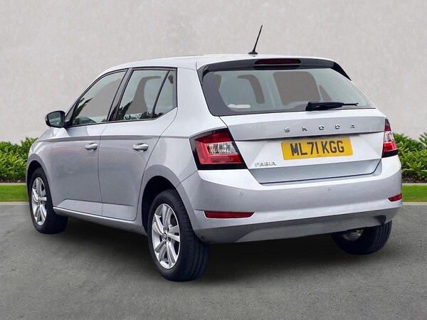 Used Skoda Fabia 2021 for sale - 76237087: Photo 2
