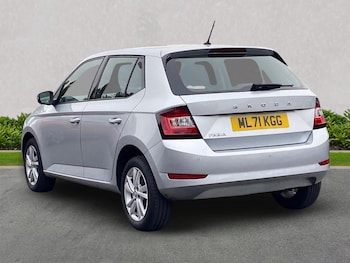 Used Skoda Fabia 2021 for sale - 76237087: Photo 2