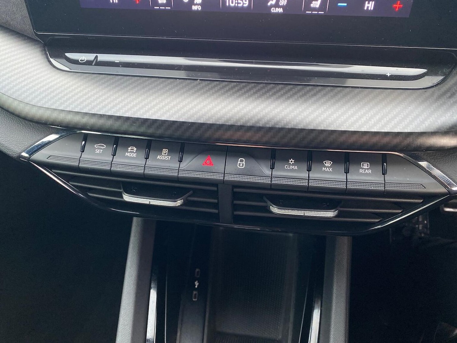 Used Skoda Octavia 2020 for sale - 76741127: Photo 12