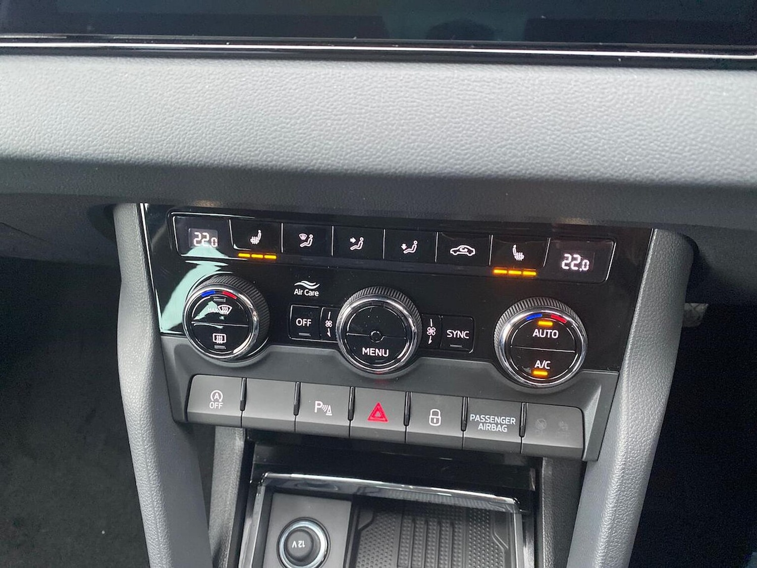 Used Skoda Karoq 2025 for sale - 76257773: Photo 12