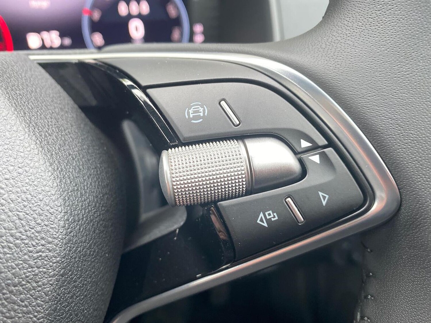 Used Skoda Karoq 2025 for sale - 76257773: Photo 26