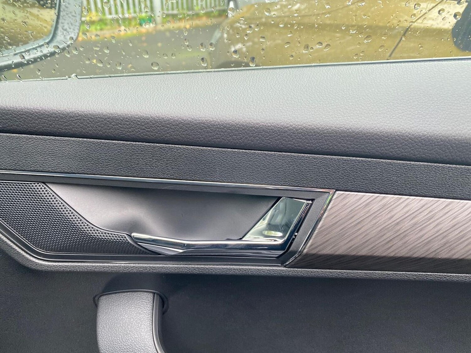 Used Skoda Karoq 2025 for sale - 76257773: Photo 40