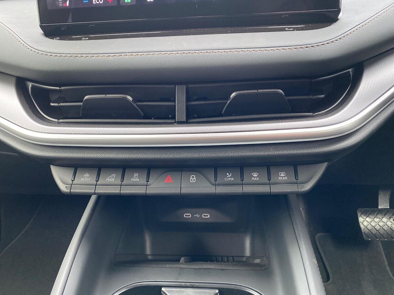 Used Skoda Enyaq 2025 for sale - 78139539: Photo 12