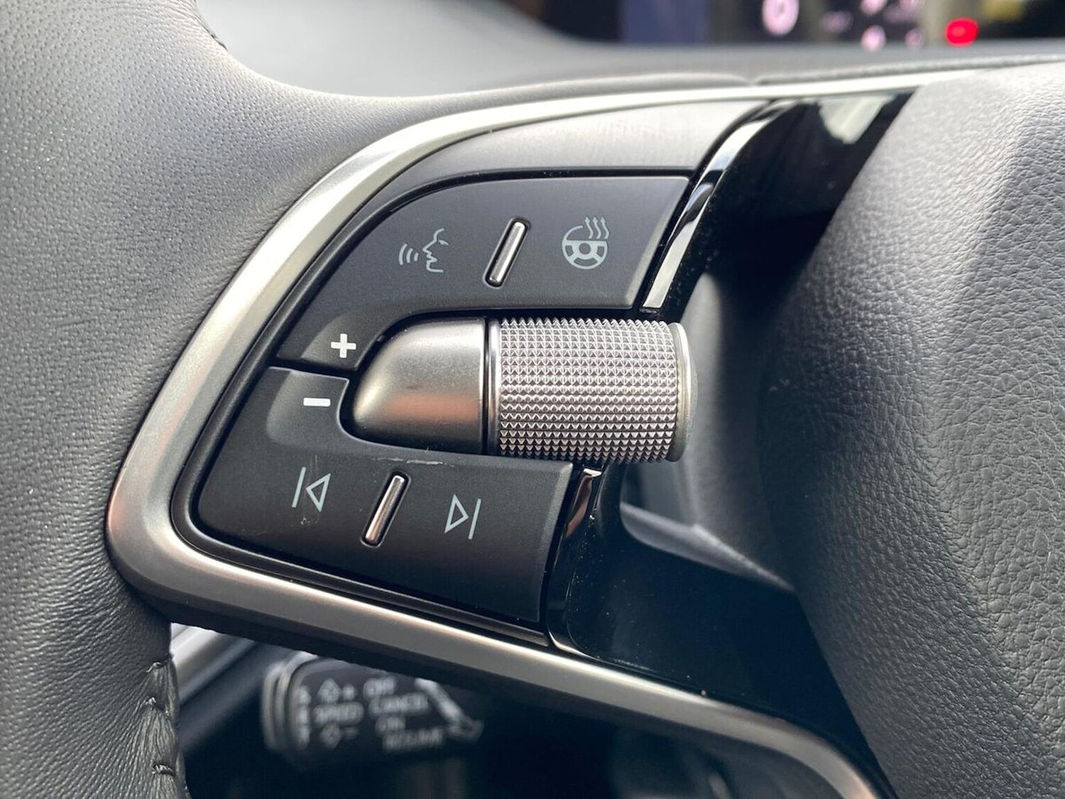 Used Skoda Enyaq 2025 for sale - 78139539: Photo 27