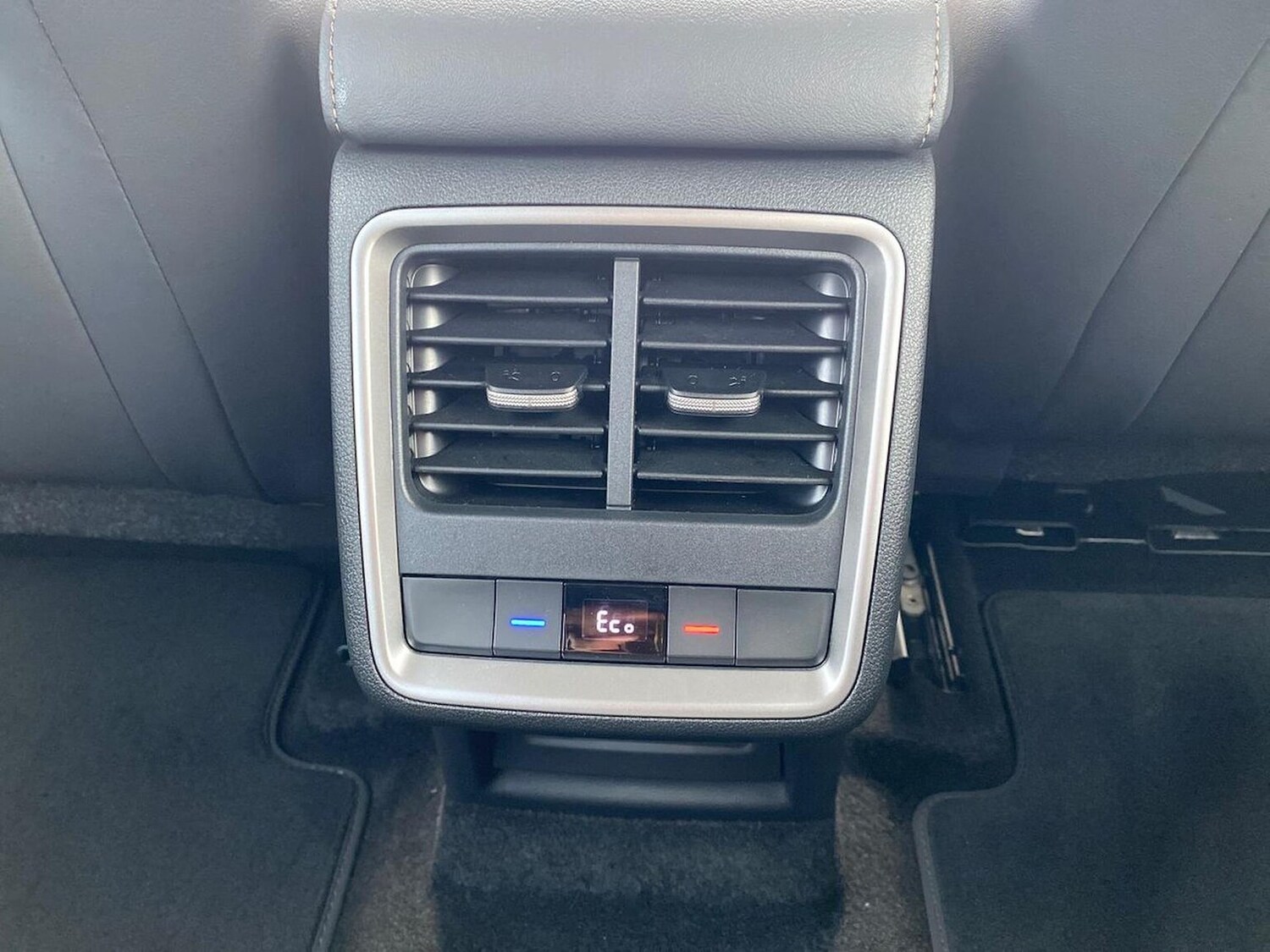 Used Skoda Enyaq 2025 for sale - 78139539: Photo 41