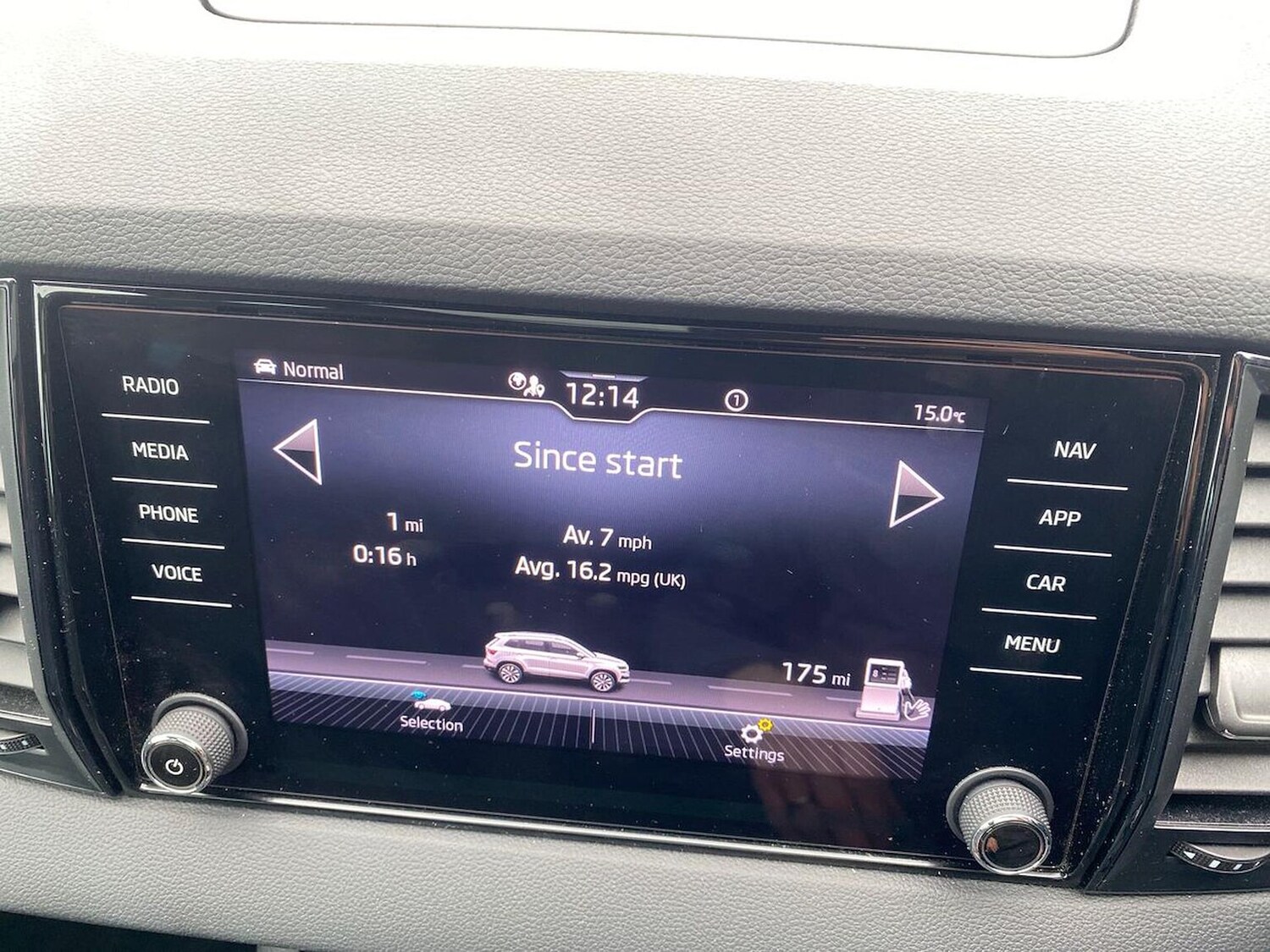 Used Skoda Karoq 2023 for sale - 76159538: Photo 27